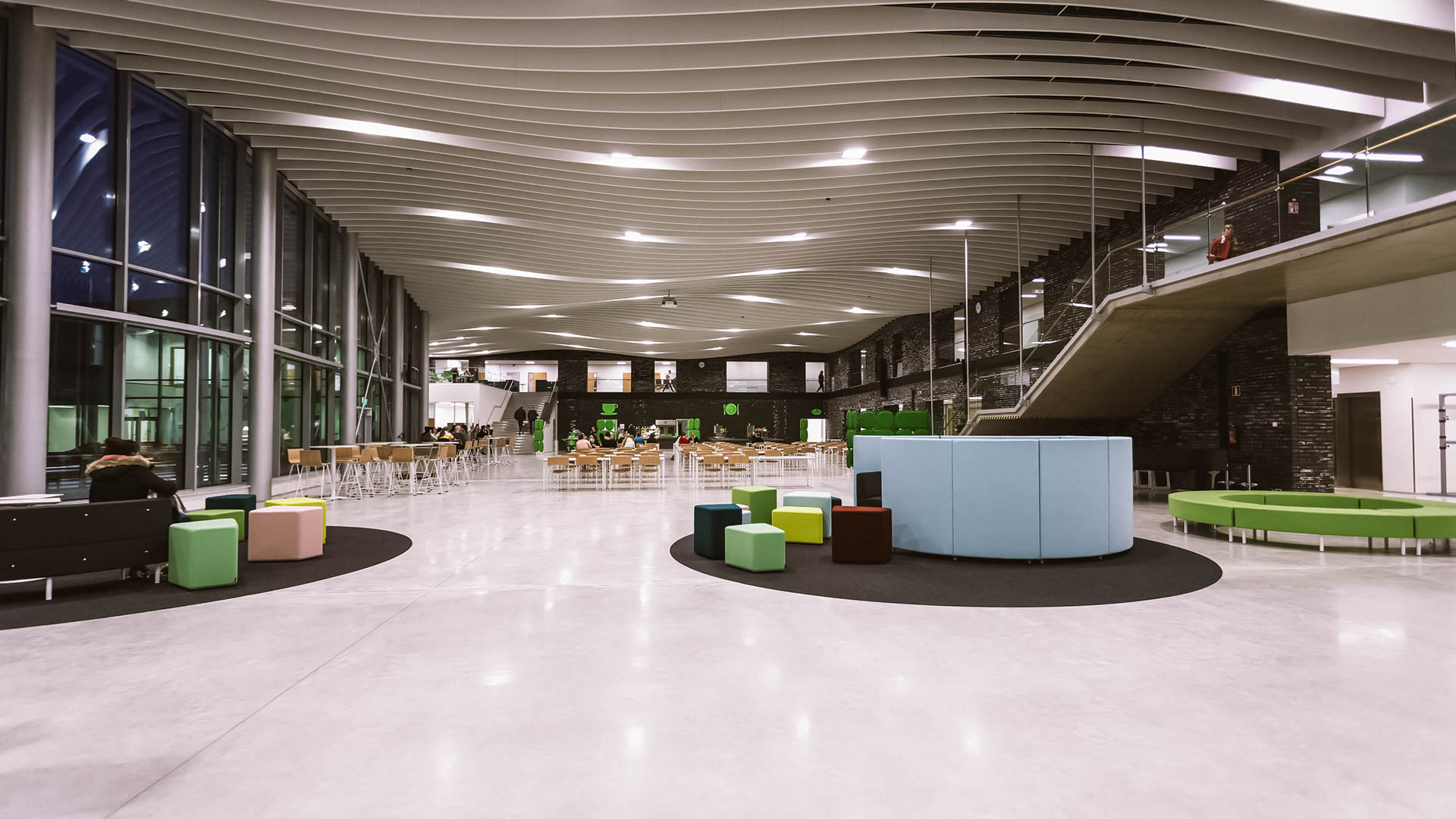 1920 x 1080 1 Kurikan kampuksen aula